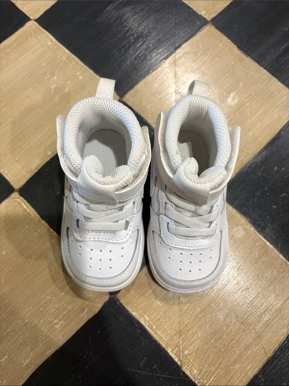 Nike size 4c